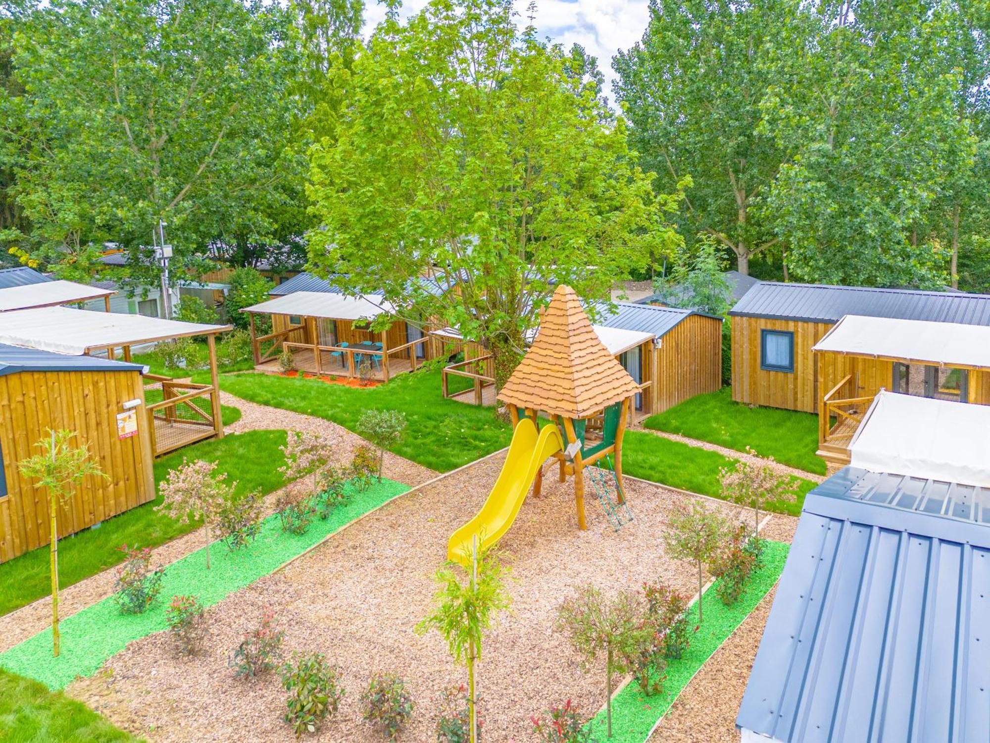 Camping Le Parc De Paris Villevaude Exterior photo