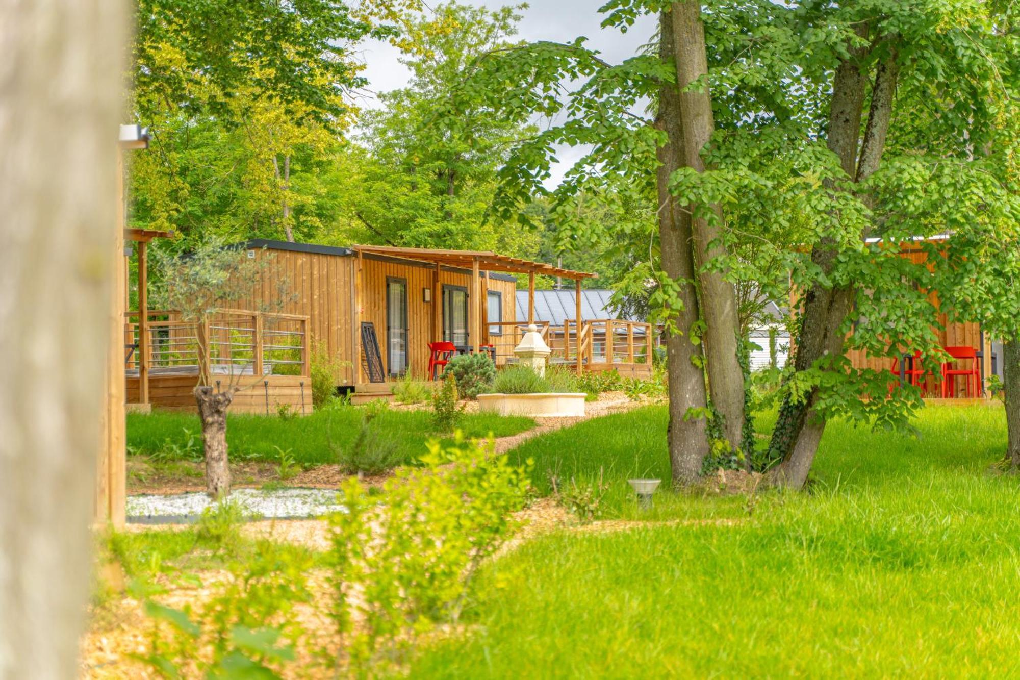 Camping Le Parc De Paris Villevaude Exterior photo